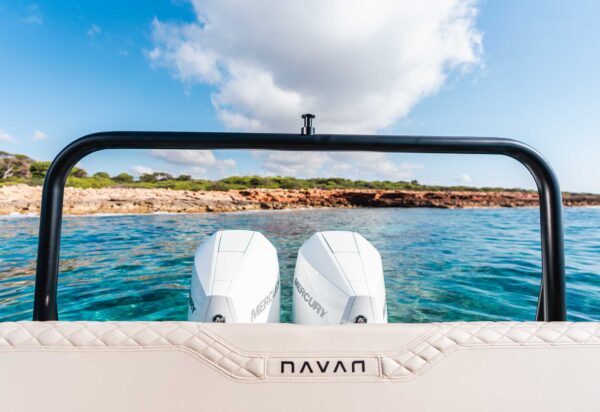 Navan Boats C30 Engines