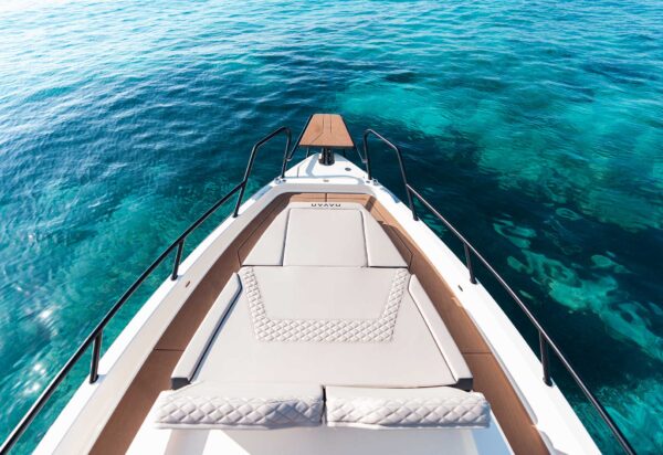 Navan Boats C30 Bow View