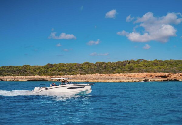 Navan Boats S30