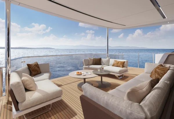 Princess Yachts X90 Cockpit Seating