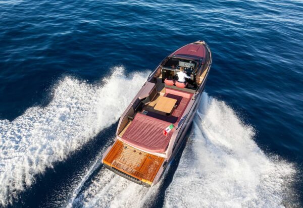 Cranchi A32 Luxury Tender