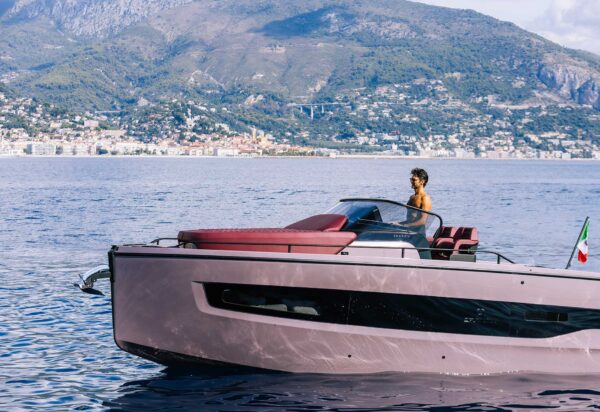 Cranchi A32 Luxury Tender