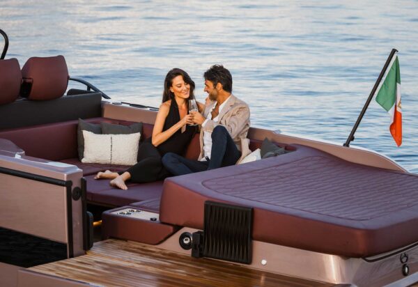 Cranchi A32 Luxury Tender