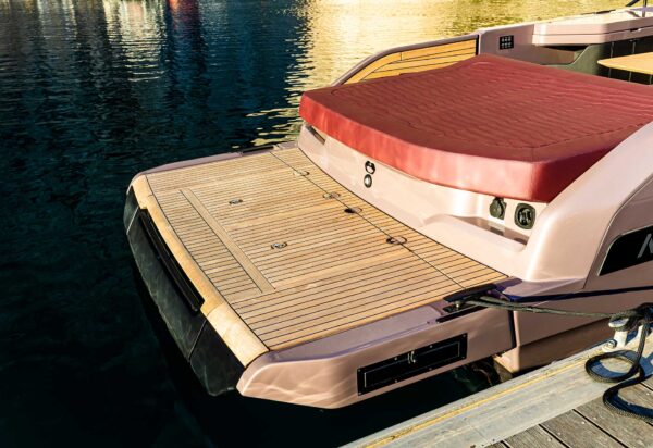 Cranchi A32 Luxury Tender