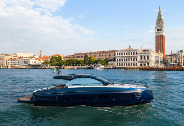 Beneteau Gran Tursimo 50
