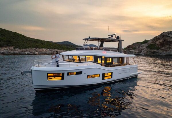 Beneteau Gran Trawler 63