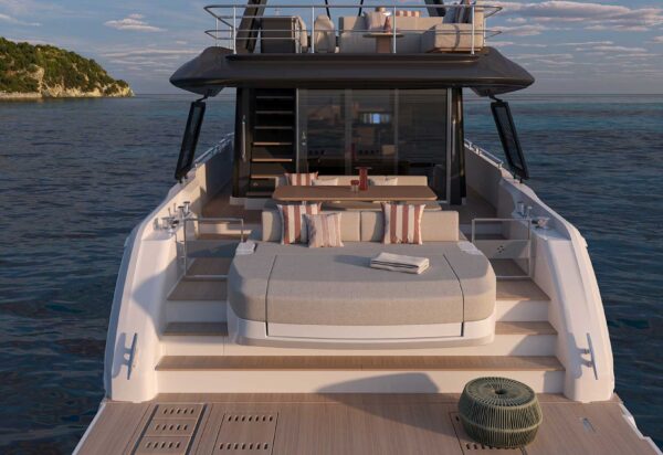 Prestige F6.7 Motor Yacht