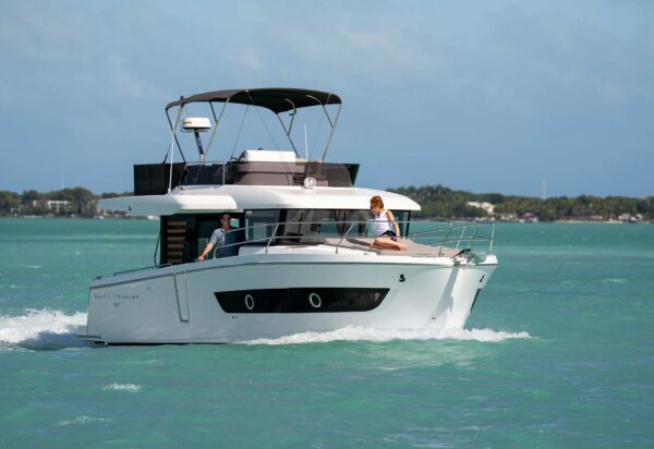 Beneteau Swift Trawler 37 Flybridge