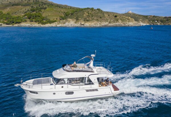 Beneteau Swift Trawler 41 Flybridge