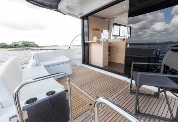 Beneteau Swift Trawler 41 Seden