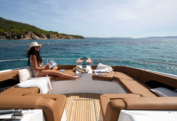 Jeanneau Powerboats TH38