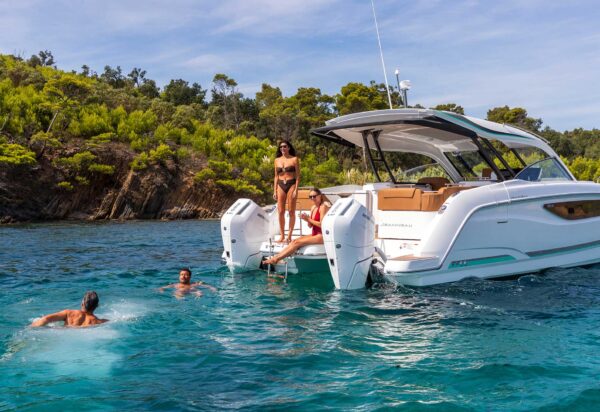 Jeanneau Powerboats TH38
